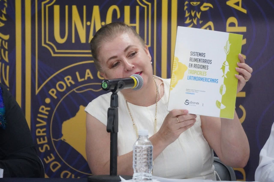 Presenta en FIL UNACH 2025 Una Llamada a la Sostenibilidad y la Justicia Alimentaria