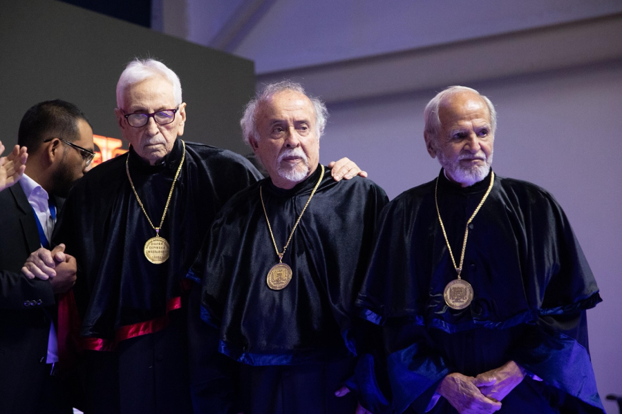 Honoris Causa de la UNACH dan luz al rumbo de Chiapas