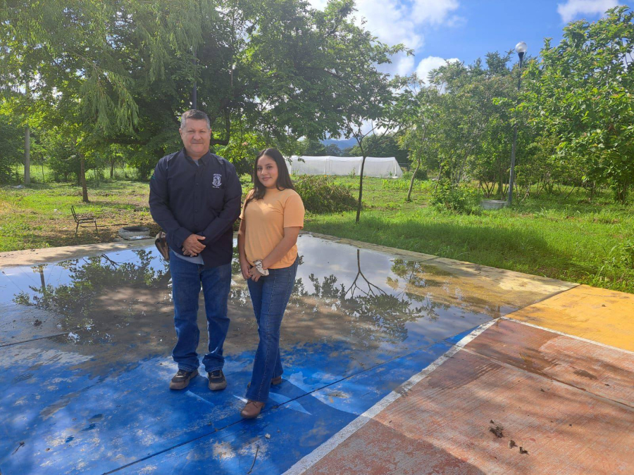 Escuela de Estudios Agropecuarios Mezcalapa de la UNACH destaca estancia de estudiante de Agronomía en Verano Delfín 2025
