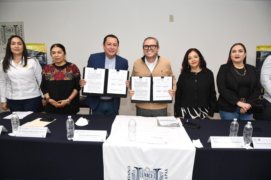 Firman UNACH y el Instituto de la Consejería Jurídica del Gobierno del Estado convenio de colaboración