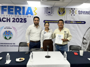 Cierra primer día de la FIL UNACH 2025 con ponencia sobre salud, ambiente y comunidad