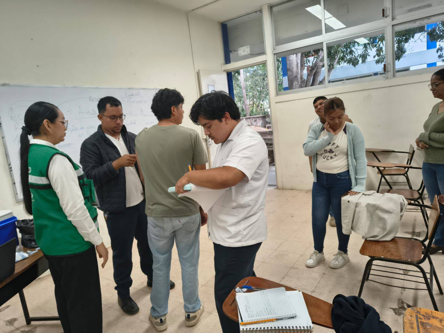 Facultad de Ciencias Agronómicas Campus V de la UNACH refuerza la cultura de prevención con jornada de vacunación