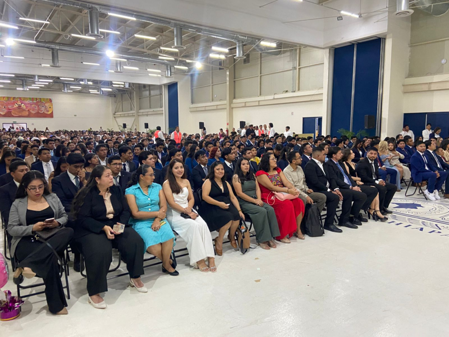 Se gradúan 237 nuevos profesionales de ingeniería en la FI C-I de la UNACH