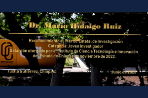 Digno reconocimiento a la trayectoria del doctor Mario Hidalgo Ruiz en el Jubileo de Oro en FMVZ C-II