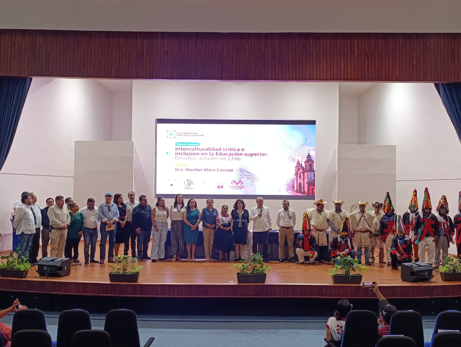 Analizan la Interculturalidad Crítica en la Educación Superior con ponente de la Universidad de Chile