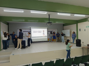 Participa personal administrativo de la Facultad de Ingeniería en plática Discapacidad e Inclusión
