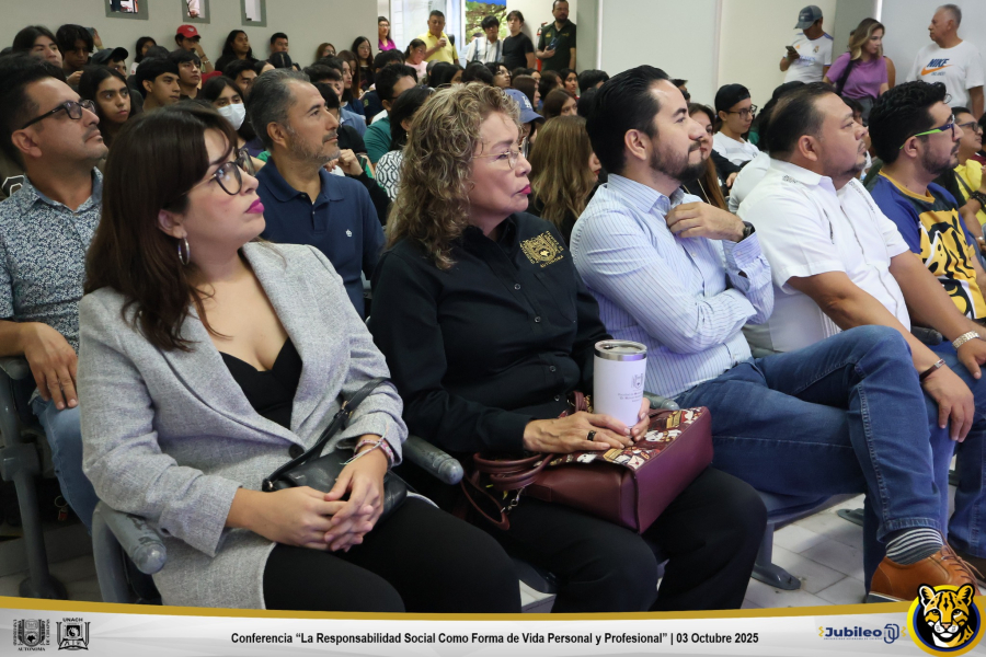 Facultad de Contaduría y Administración de la UNACH imparte conferencia sobre responsabilidad social como forma de vida