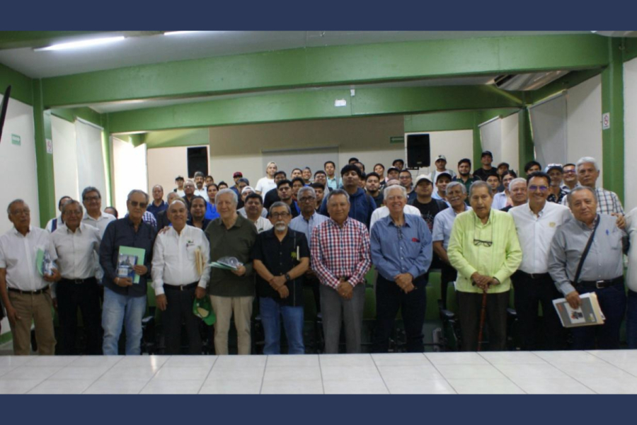 Primera generación de Ingeniería UNACH comparte su legado en el 60 aniversario de la Facultad
