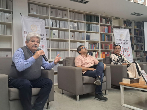 Una noche de reflexión y diálogo en la presentación de &quot;¡El México que nos dejaron! Apuntes de la tesis&quot;