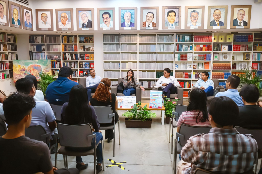 Realiza UNACH Conversatorio ‘Juventud que Inspira’ para el liderazgo juvenil en Tuxtla